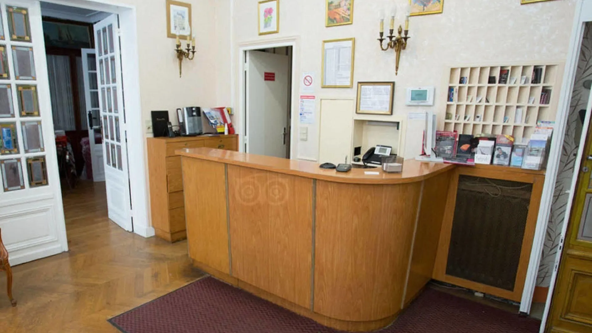 Tiquetonne Hotel